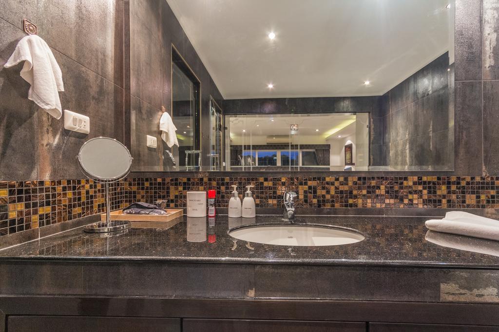 ดาสิริ บีช อพาร์ทเม้นต์ พรีเมี่ยม Apartment Pattaya ภายนอก รูปภาพ